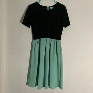LuLaRoe Amelia mint/black Dress